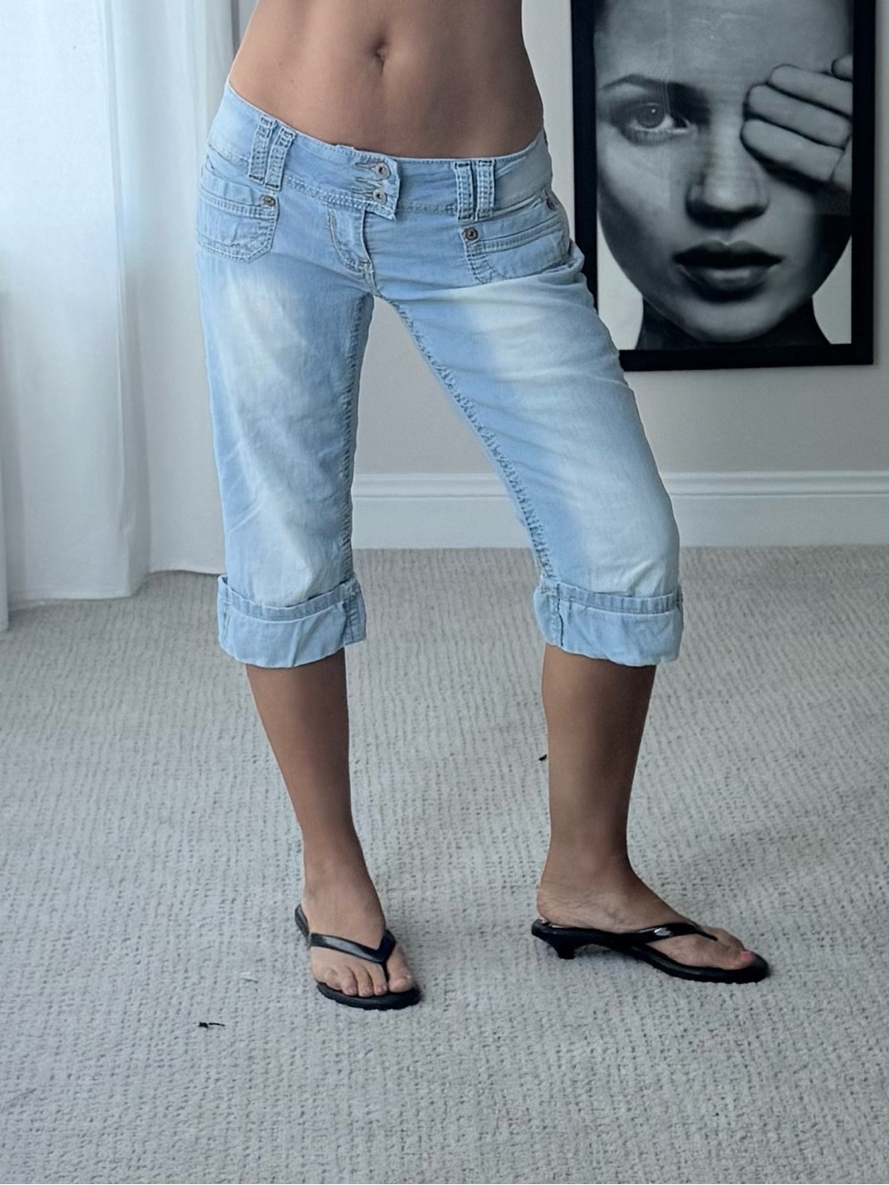 Vintage Y2K Angels Low Rise Light Wash Cropped Capri Jeans